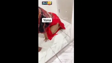 Hijab Merah Di Entot Sama Om-om