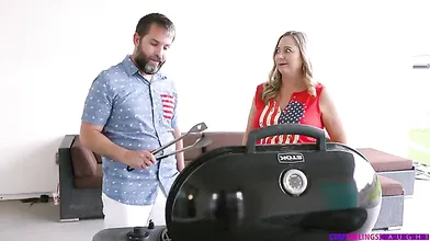 Stepsisters Fourth Of July Fuck - S29:E7