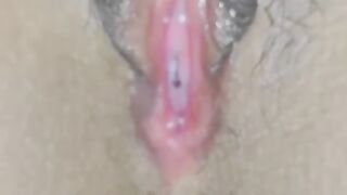 Teen loose wet pussy