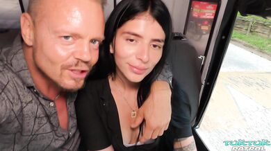Latina Abby Tukked