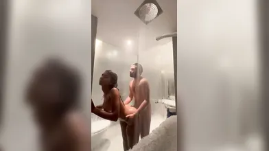 Desi Girlfriend Fuck By Bf I\n Shower