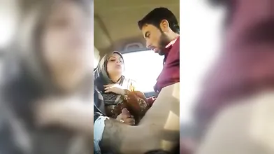 HInDI PUBLICPLACE Bhabhi In Car