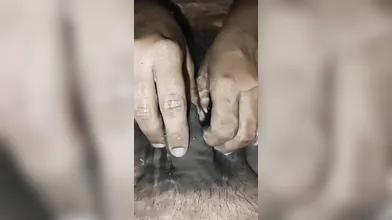 Desi enjoying with boyfriend in bathtub
