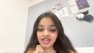 Cute Desi Girl Pussy Fingering And Nude Exposed 2025
