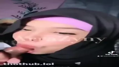 Melayu Tudung Blowjob