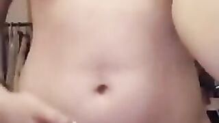 Viral Malaysian Tiktoker Nia Arisha