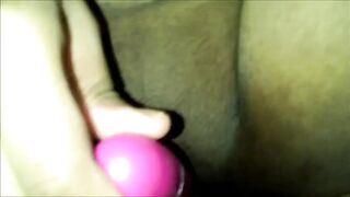 Girlfriend playing pussy with dilo