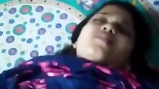 Bangla Aunty