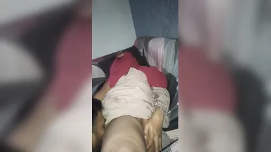 মাদ্রাসায় ছেলে দেখতে এসে চোদা খেলো মা হুজুরের কাছে