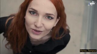 Red-haired MILF trains oral job secret to strangers; amateur porn tempus!