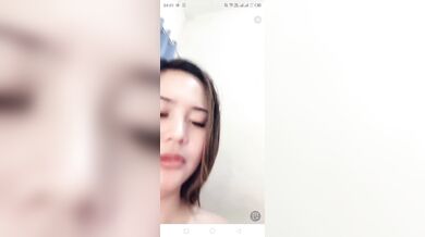 Tante Tiara main dildo