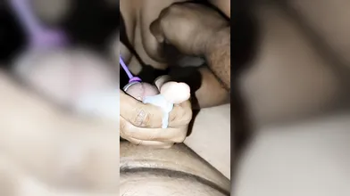 Tamil Desi wife oil Massage