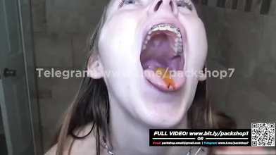 Women devouring fish and rats for pleasure - vore