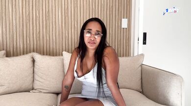 Hotwife Leyne Rodrdiguez's very first porn audition is super super-hot hardcore!
