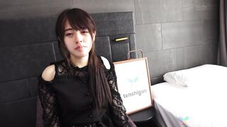Mao Haneda has what we call a 'baby bump'. She is pregnant.