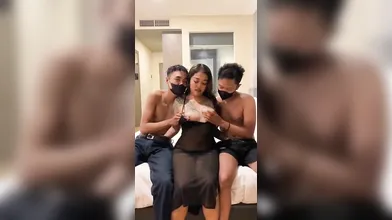Di 3Some Brondong
