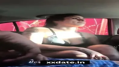 ⁄Deasi_MMS_Video_Of_Lover_in_Car