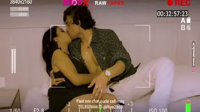 Do Not Disturb – 2025 – Hindi UNEDITED Web Series – MoodX