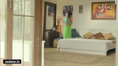 Desi Bhabhi Ke Bade Bade Boobs Dva Kar Chudai Ki Jor Se_1.