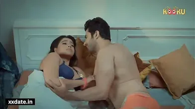 Desi Bhabhi Ke Bade Bade Boobs Dva Kar Chudai Ki Jor Se_1.