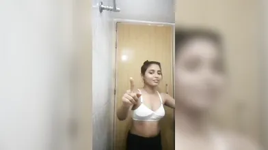 Gouthami reddy manthena removing her chudidar & showing her bra and milky boobs