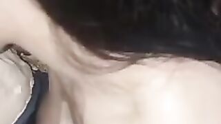 Tante Yang Lagi Haus
