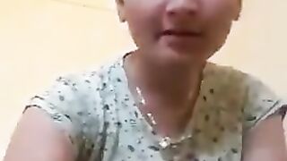 generi make nude during period