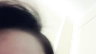 Colok -colok memek dulu guys