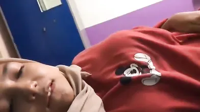Awek Tudung Kena Ramas