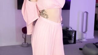 Amazing XXX hotty woman plays solo for beau - spanking, drooling, and fat boobie