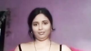 Gouthami reddy manthena sexy lanje removing saree & milky Boobs with
