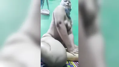 Emak emak nakal