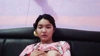Julia colmek jembut lebat 2