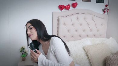 Lesbian lies to her buddy for a steamy 3some - best porn!