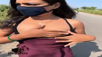 Hindi PublicPlace FFX567