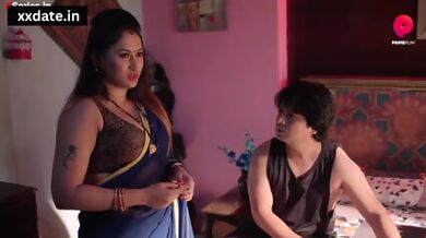 GOLU OR SUMMA NE REENA BHABHI KO RAAT ME CHOD DIYA - Ko Ko