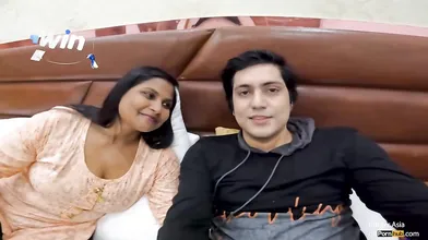 Milf Bhabhi Ji Enjoys Naughty Orgy With Devar In Hotel - Best XXX!