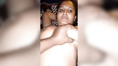 Unsatisfied aunty