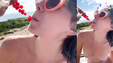 18 yr old babe and her enormous donk mate made a real duo homemade hump censored. Th