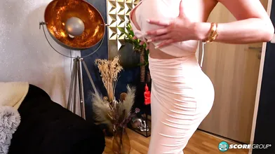 Bust Cream For Anastasia Doll