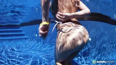 Big Tit Skinny Dip: Lana Ivans