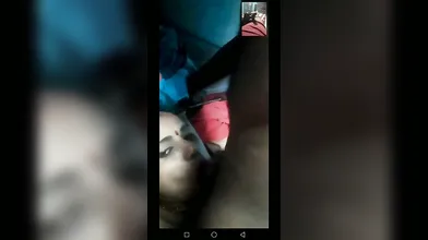 wife blowjob on live show