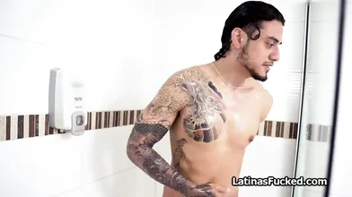 Fucking sexy Latina face in the shower using a big dick
