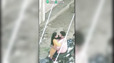 Desi Lovers Outdoor Activities