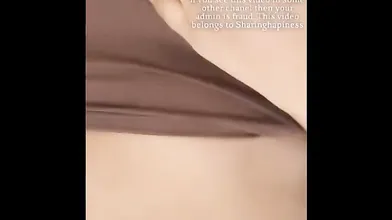 MOODY BEAST. Instagram Ki Ek Post Se Baat Shuru Hui Toh Hot Video Call Tak. Must Watch