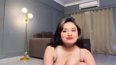 Desi Girl Strips In Saree