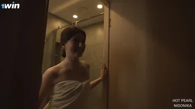 Porn goddess Pearl predominates with her perfect assets and raw blowjobs!