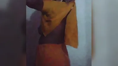 Malavika mohan bhabhi boobs