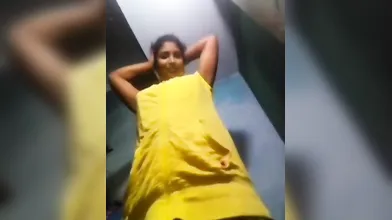 Gouthami sexy lanje removing Nighty and showing black sexy bra and full body ????