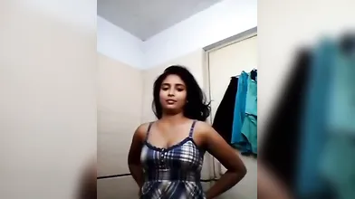 Gouthami reddy Gouthami sexy lanje showing boobs recording her selfie video